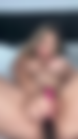 La masturbazione sexy, l'anale, il sesso e lo schizzo.