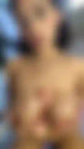 I want to bounce my breasts in your cock