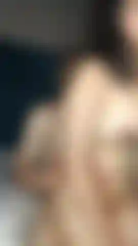 look how my boobs bounce