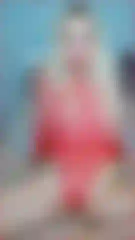 Sloppy succhia il mio dildo.