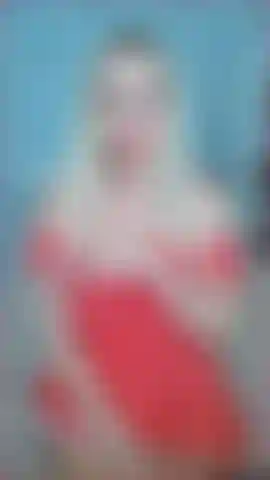 Dildo tra le tette sputo.