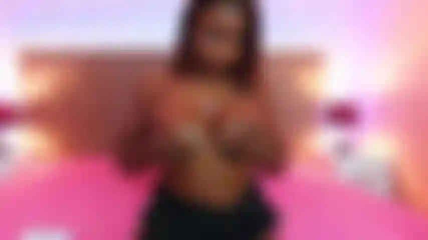 Che cavalca il tuo cazzo.