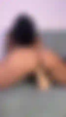 Saltami sul cazzo🍆.