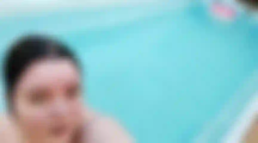 Nuoto nuda.