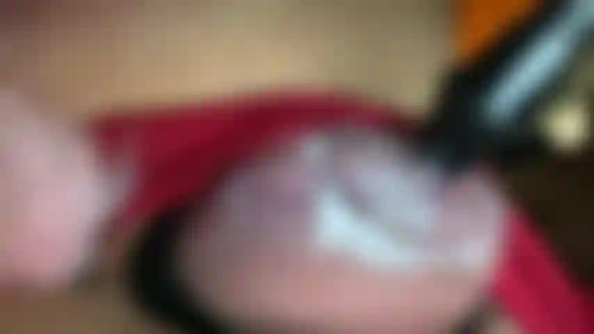 La mia figa pompata è così bagnata.