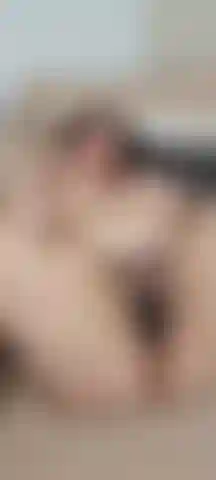 Una sexy figa a rete che mi stuzzica.