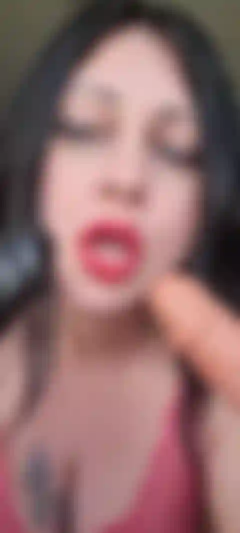 2 I giocattoli fanno schifo mmmm.