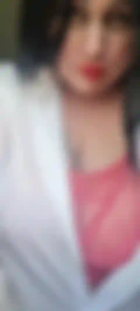 Togliti le mutandine.