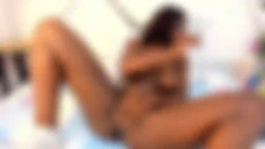 Masturbating_with_Dildo_2
