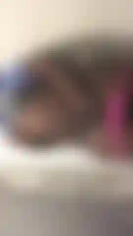 Tette, culo e camice da infermiera.