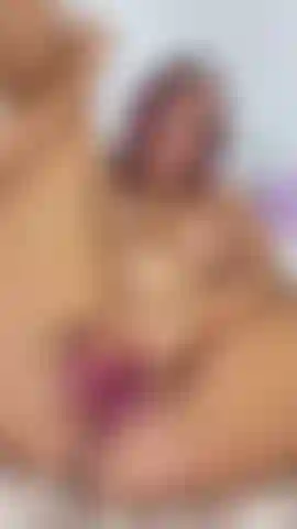 Vengo sul mio dildo e vibratore.