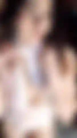 Le tette rimbalzano.