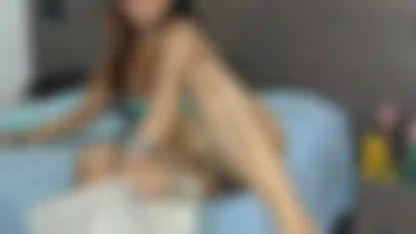 Guarda i miei buchi bagnati.