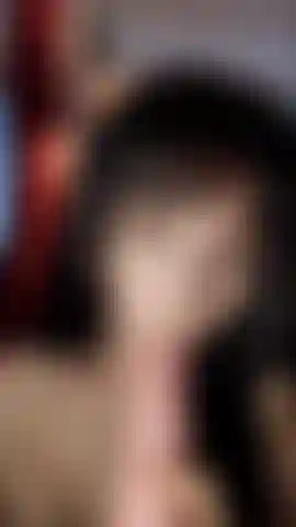 Squirting dildo! Primo pompino, sperma in bocca!