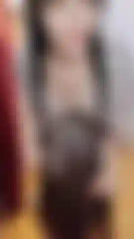 Figa pelosa! Ti chiedi come sia una figa mai rasata?