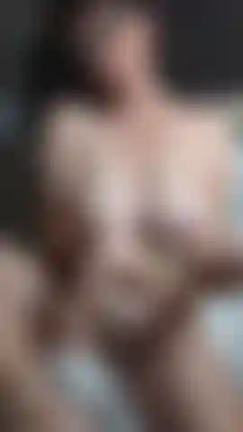 Ungo le tette e conto alla rovescia dello sperma!