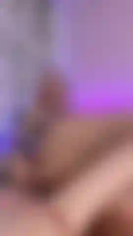 u kiss my legs and feet