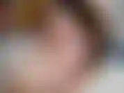 Voglio che inizi la tua giornata come l'uomo più felice del mondo, quindi lasciami stare tra le tue gambe e guardami in posizione pov. Abbiamo abbastanza tempo finché non devi partire al lavoro! E mi preparo alla sorpresa.