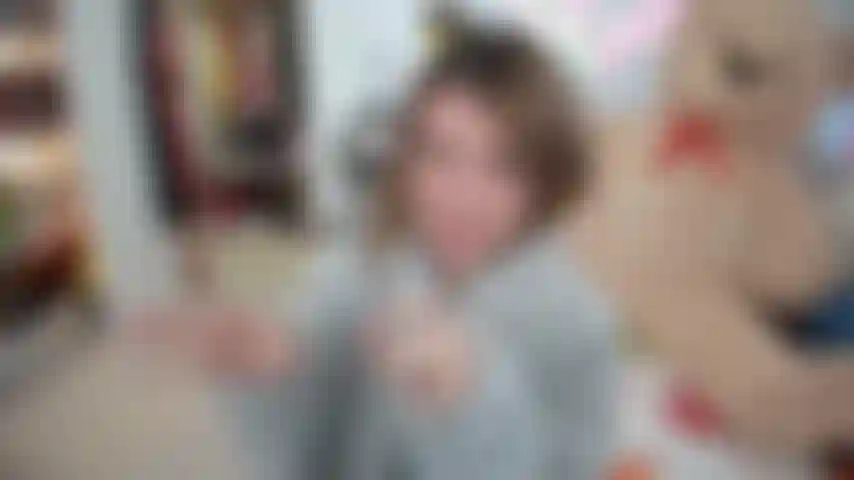 Uno degli schizzi più erotici che ho fatto! Ho una fantasia che tu sia il mio massaggiatore sexy, che tocchi ogni centimetro del mio corpo e alla fine, schizzerò su di te e su tutto il mio corpo oleoso!