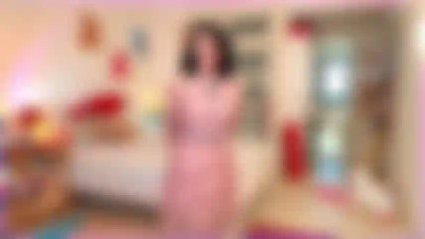 KINKY GIRL IS GREETING YOU HOME AND THEN STEELS YOUR