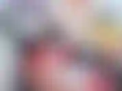 Porno lucido / LyzMania che indossa stivali lunghi neri e pantaloni in lattice rosso con vestito abbinato. Lungo video pazzo - ti piacerà !!!