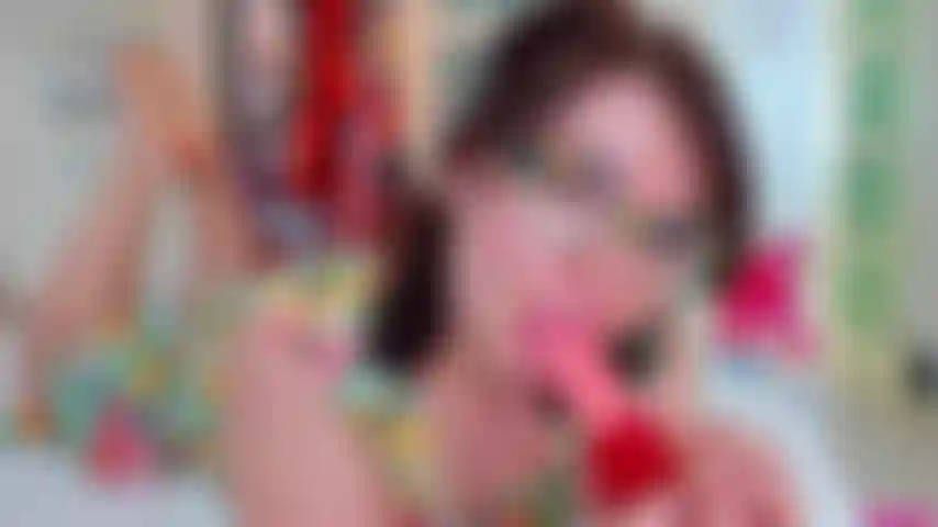 Ti va di condividere la tua piccola lingua sporca con me? Ecco cosa ne farei!