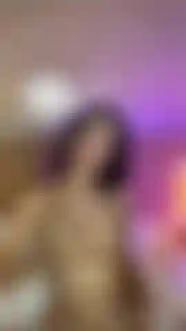 Piccoli cuori, capezzoli adorabili.