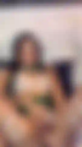 Il tuo amuleto fortunato, sono i miei orgasmi.