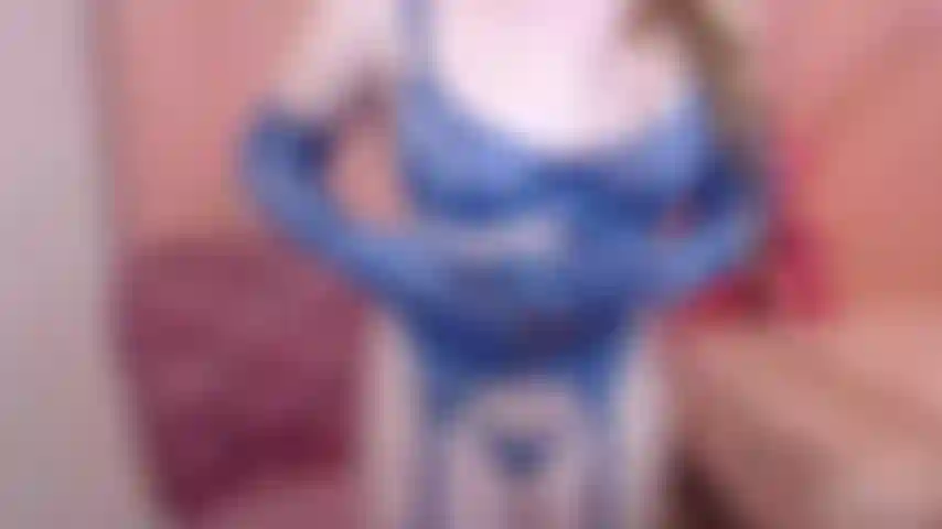 Spettacolo dal vivo di madison morgan: esplorando il culo grosso