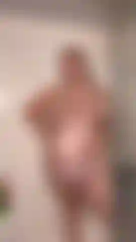 Shower with me and my hugeee pregnant belly