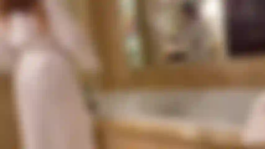 Your mistress sends you this while waiting for you at the hotel