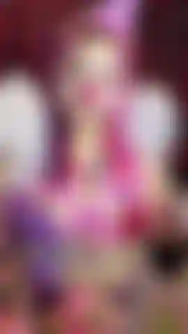 Clussyduex/fullmovie: una piccante amica clown è arrivata alla tua porta pronta a giocare. Vuoi rovinarle il trucco? Guardala spogliarsi, ancheggiare, succhiare, ridacchiare, cavalcare, sbavare, squirtare, giocare con più di un giocattolo nelle funzioni bonus visibili solo guardando il film completo! Guarda ora!