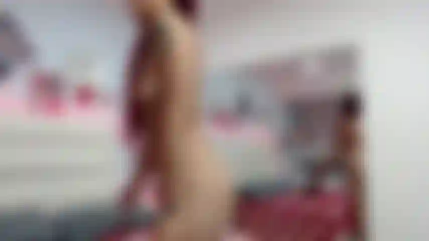 Guarda il mio bellissimo corpo nudo!