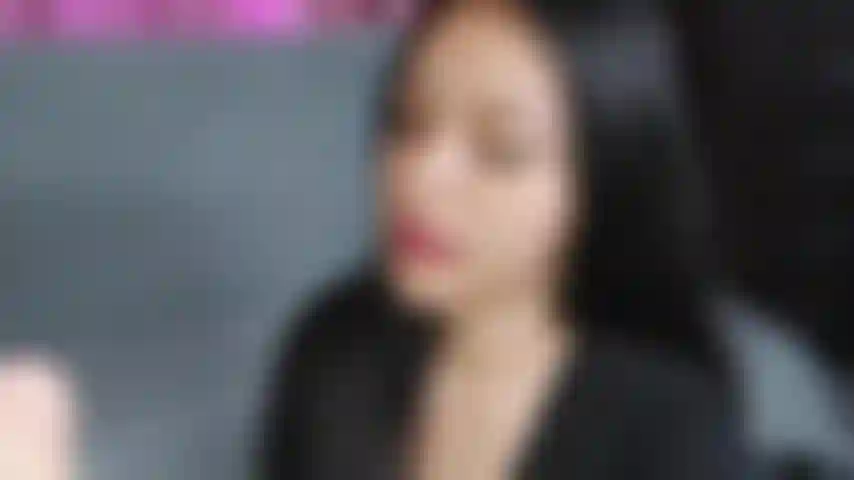 Lascia che ti succhi il cazzo.