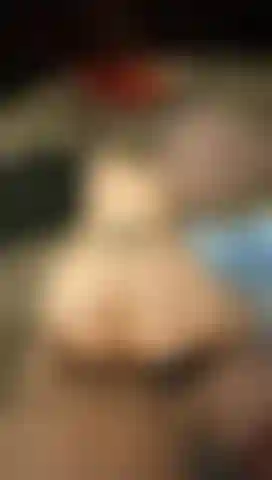 Watch daddy beat it up while Im all oiled up