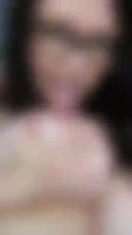 Lecco i capezzoli da vicino.