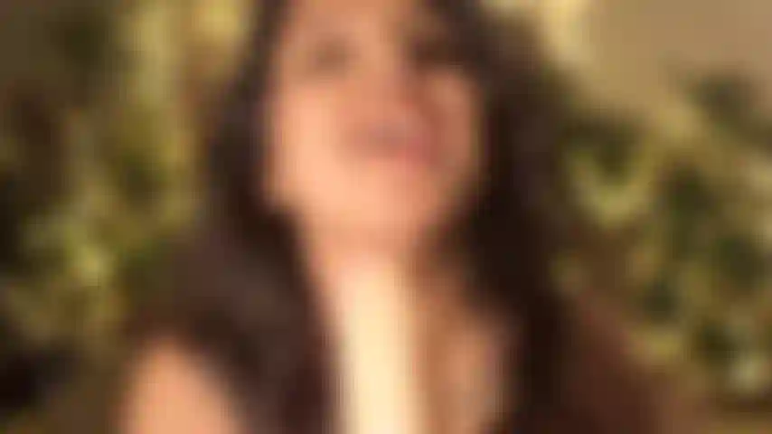 Gioco facciale e sperma.