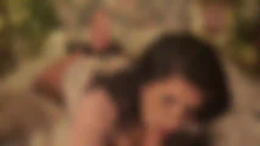 Vengo inveita dalla mia macchina del sesso mentre sono legata.