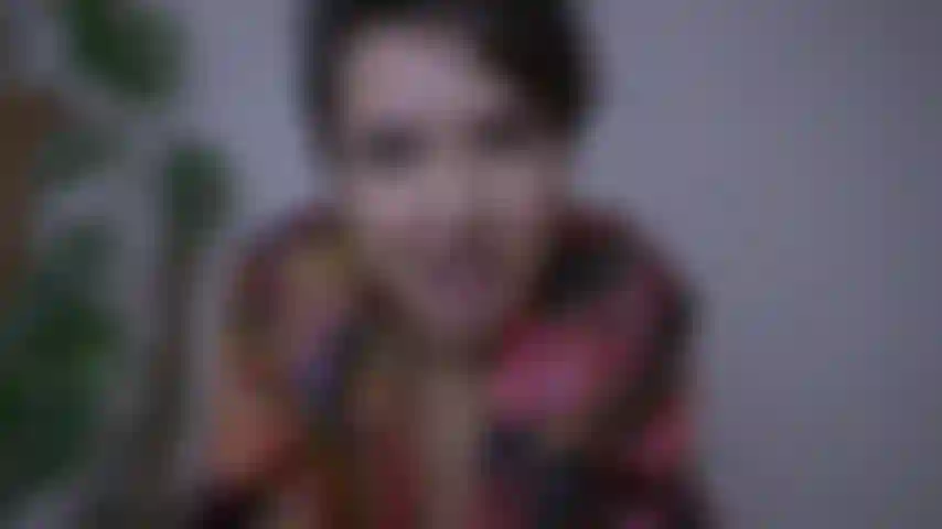 Adorazione della milf smagliature.