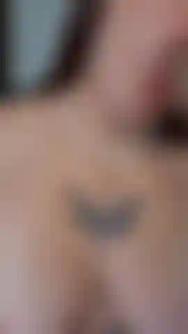 Mi succhio e mi fotto il culo.