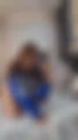 Pensami così sul tuo letto.