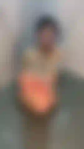 Le mie dita diventano più deliziose quando le tiro fuori dalla mia figa.