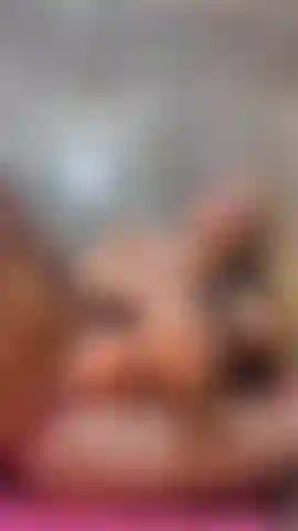 Ti piacciono i grandi schizzi??? Vieni da me, sono la migliore nei cerchi.