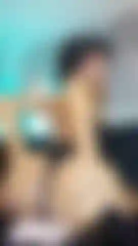 Cavalco il tuo cazzo.