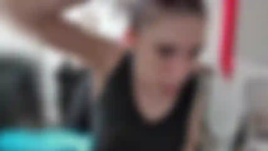 Amore per le ascelle.