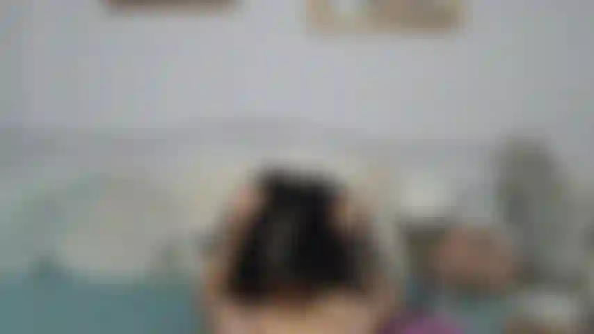 Tu sei la mia femminuccia frocio inculata.