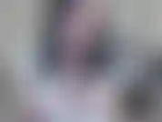 So come farti sentire meglio... Iniziando accarezzandoti il cazzo, lasciandomi scopare, poi cavalcandoti fino a farmi venire, e finendoti sulle mie grosse tette.