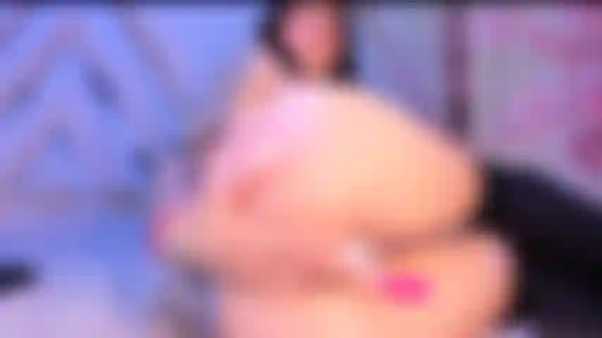 Destroying my tight pussy with the thickest finger
