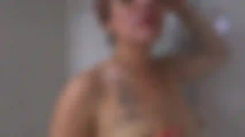 Fatti una doccia con me.