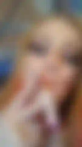 Fumo da vicino e faccio sesso con la macchina.